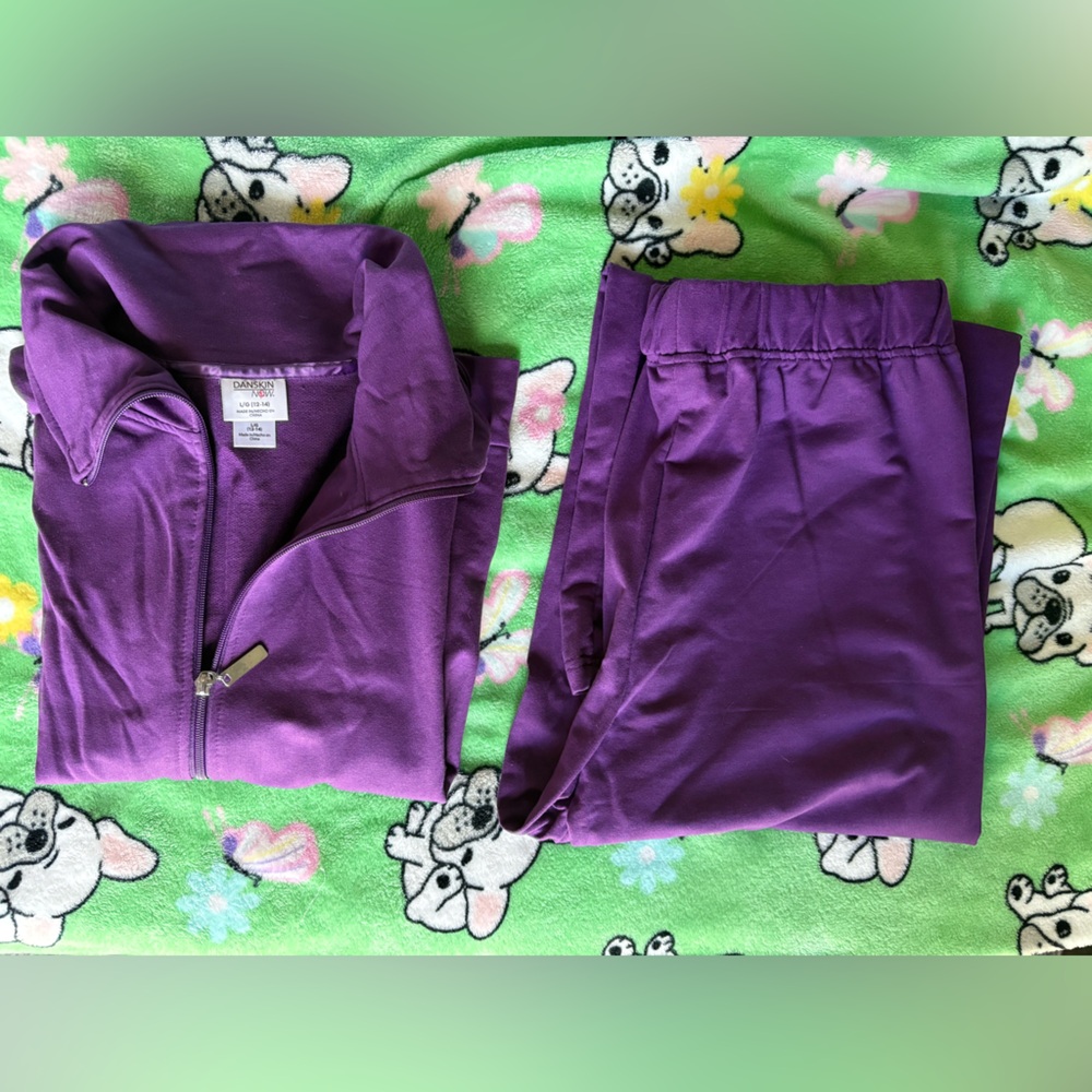 Danskin Now Vibrant Purple Women's jacket and pant set Size Large